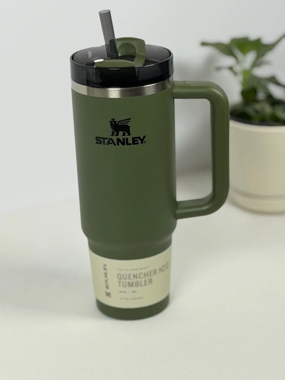 Stanley Olive Green Insulated Travel Mug with Handle - Picture 3 of 12